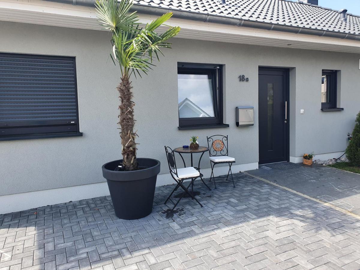 Ruhige Wohnung Mit Terrasse Oberbrechen Εξωτερικό φωτογραφία